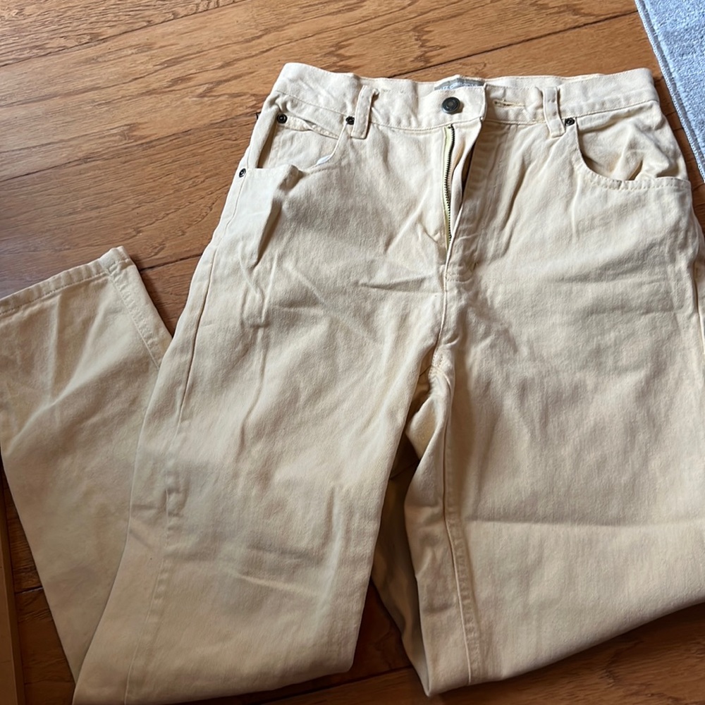 Vintage pale yellow mom jeans
